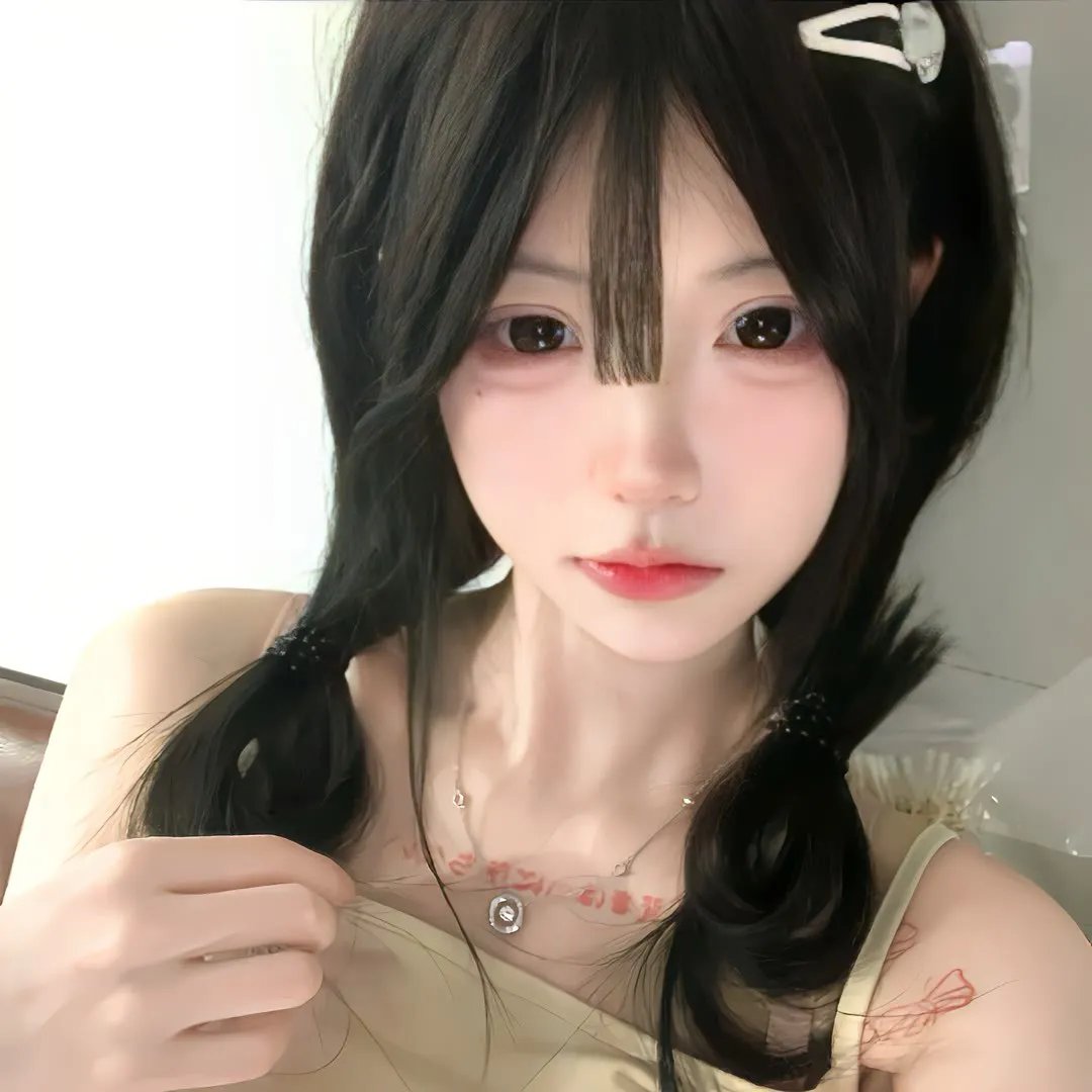 谁杀了她 海报